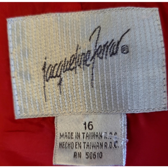 Jacqueline Ferrar Womens Red Blazer Skirt Suit Size 16 Gold Buttons Grandmacore - Picture 16 of 16